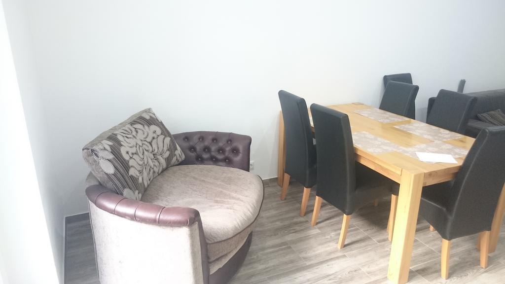 Avi City Apartments Goodhouse Дюселдорф Екстериор снимка